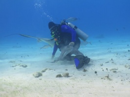 066 John at Stingray City IMG 6001